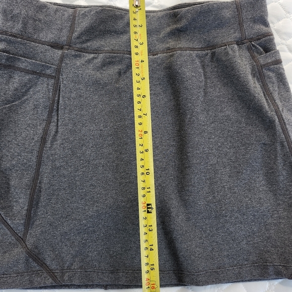 Motions Tennin Golf Womens Shorts - Picture 8 of 8